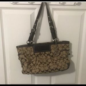Coach Bag Medium Size Iconic Print